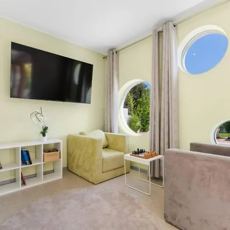 Near With 12 Meters Long Heated Pool *