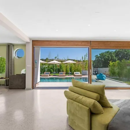 Near With 12 Meters Long Heated Pool Villa